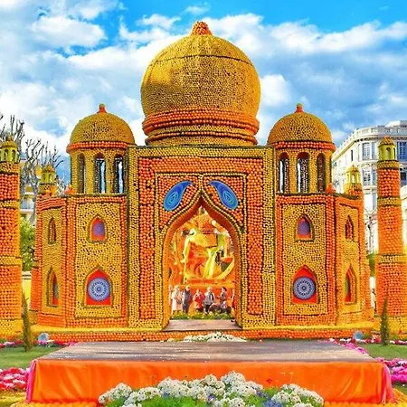 דירה Julia -calme Spacieux - Parking Prive - Clim מנטון