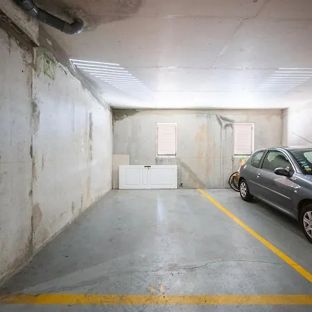 Julia Calme Spacieux - Parking Prive - Clim Apartment