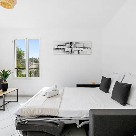 Apartment Julia Calme Spacieux - Parking Prive - Clim Menton